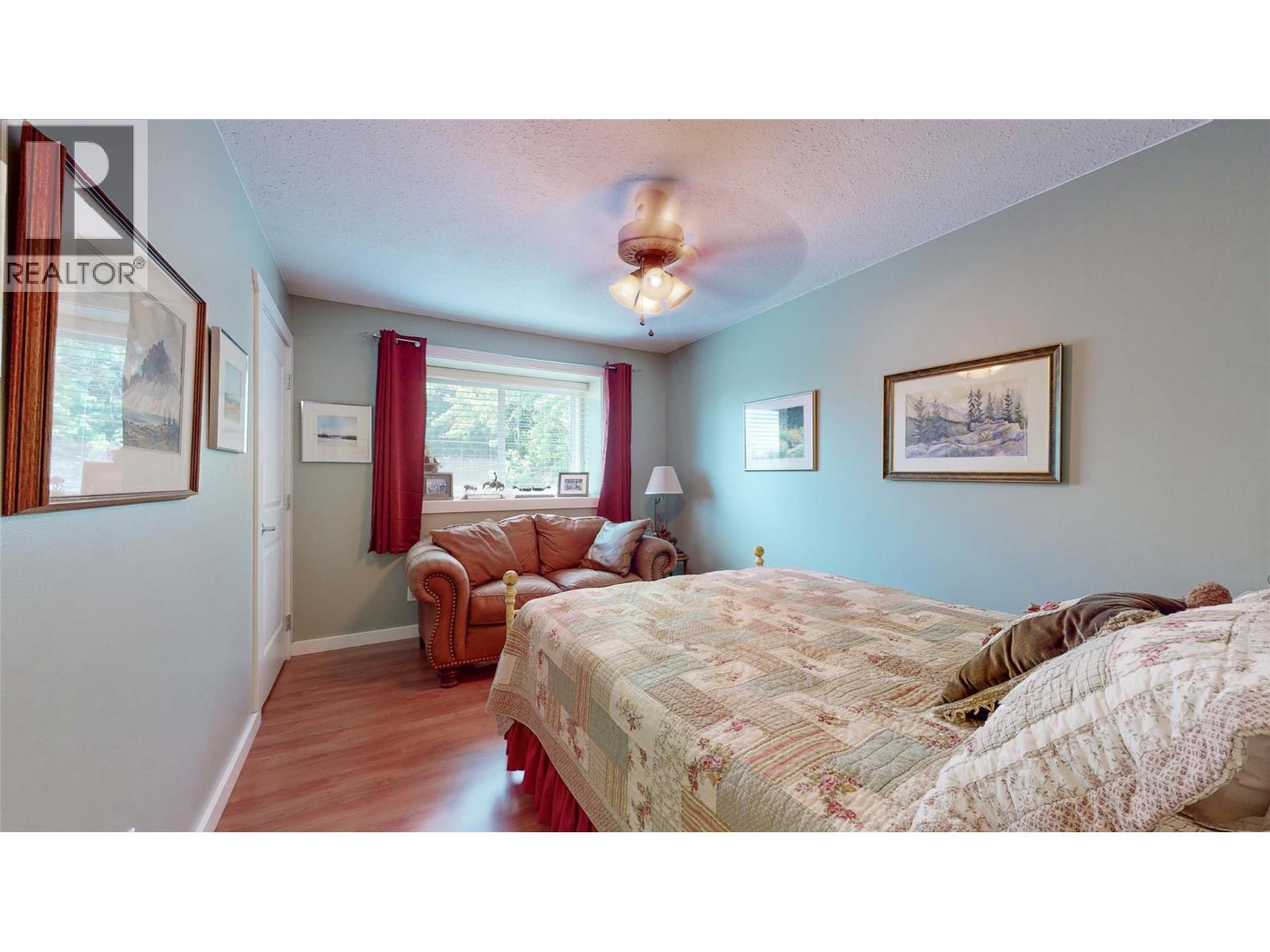 205 Greasewood Avenue. Oliver, British Columbia