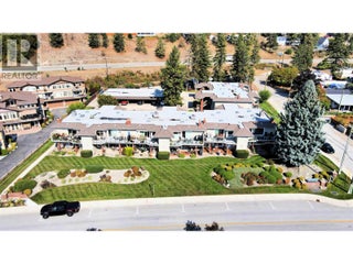 4340a Beach Avenue Unit# 102. Peachland, British Columbia