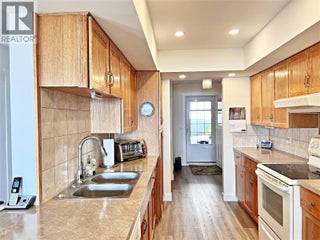 4340a Beach Avenue Unit# 102. Peachland, British Columbia