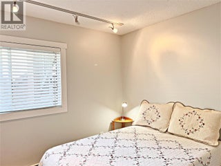 4340a Beach Avenue Unit# 102. Peachland, British Columbia