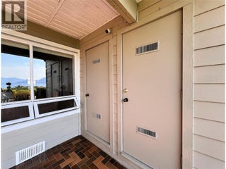 4340a Beach Avenue Unit# 102. Peachland, British Columbia