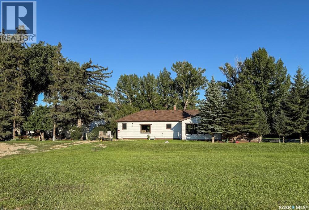 223 Riverside Boulevard, Eastend