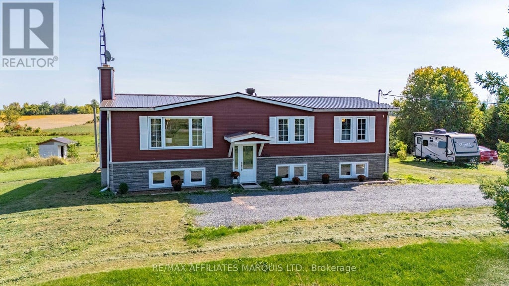 21230 Conc 6 Road, South Glengarry