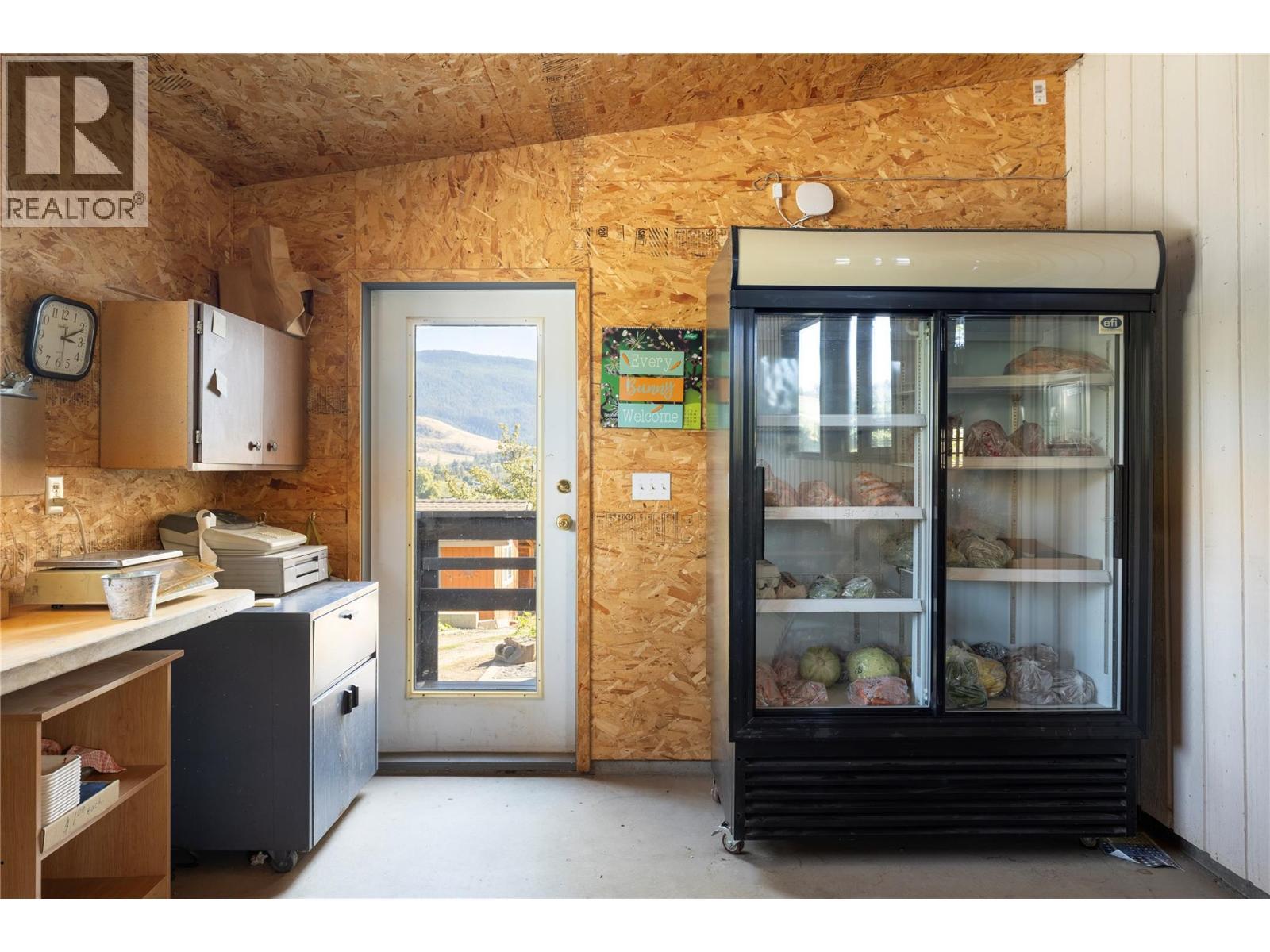 10108 Venables Drive. Coldstream, British Columbia