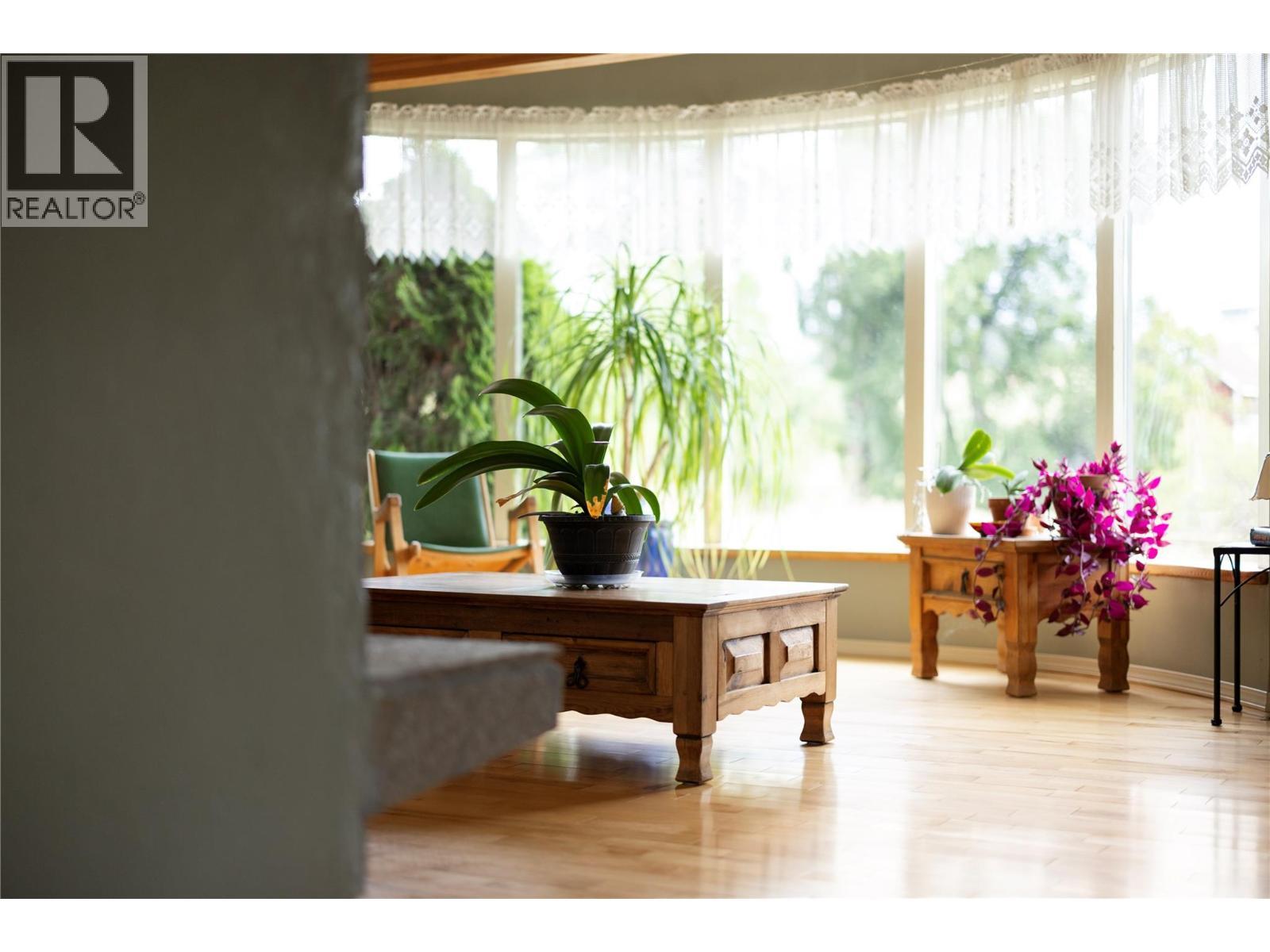 10108 Venables Drive. Coldstream, British Columbia