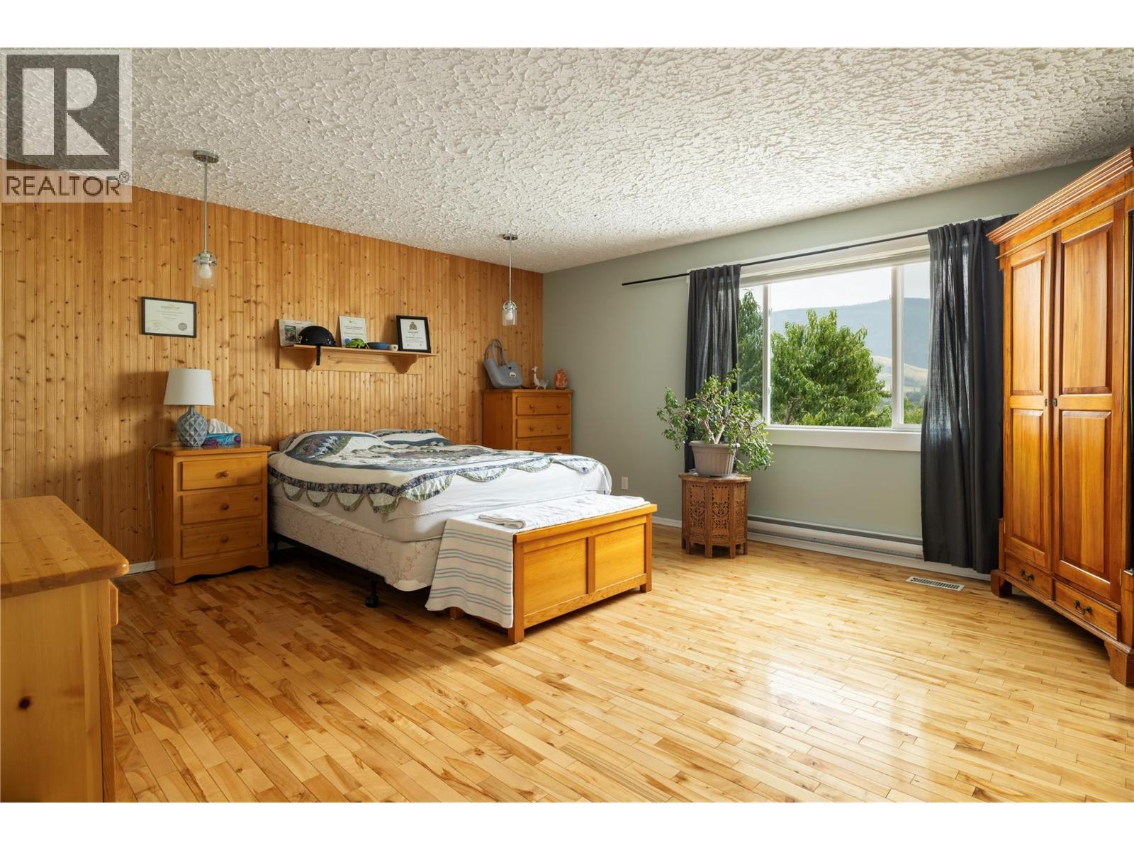 10108 Venables Drive. Coldstream, British Columbia