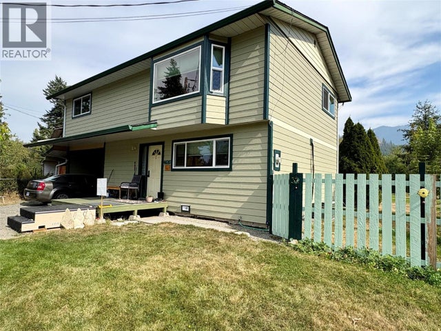 4636 Kivi Crescent Crescent, Barriere