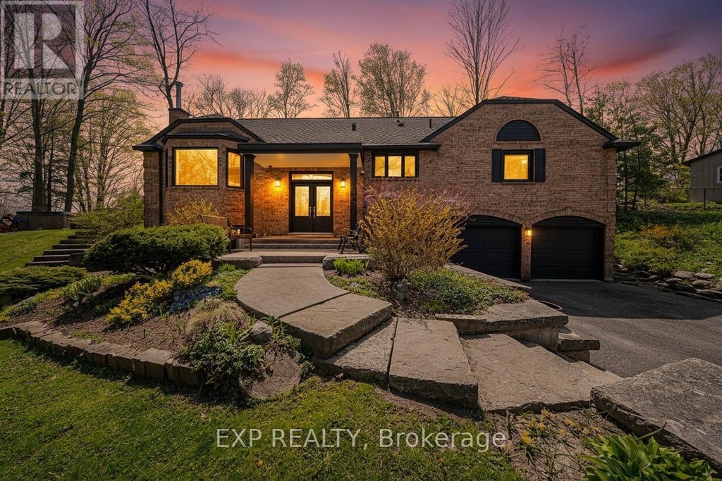 7 Valley Trail, East Gwillimbury