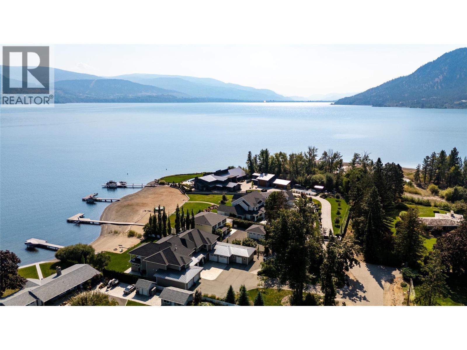 4217 Williams Avenue. Summerland, British Columbia