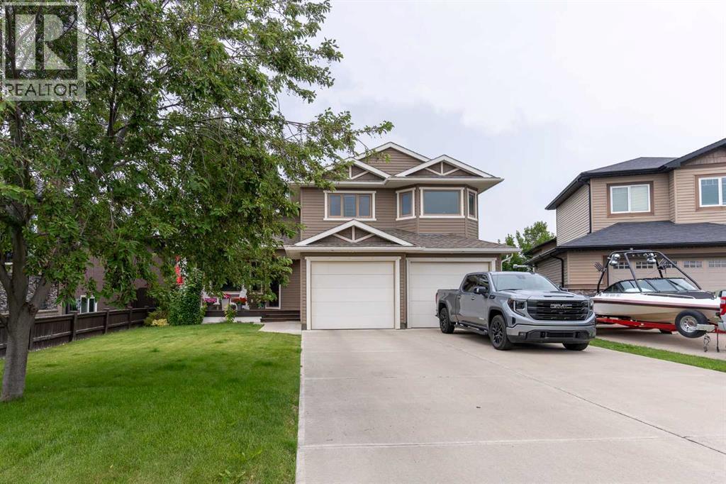 2112 30a Avenue, Coaldale