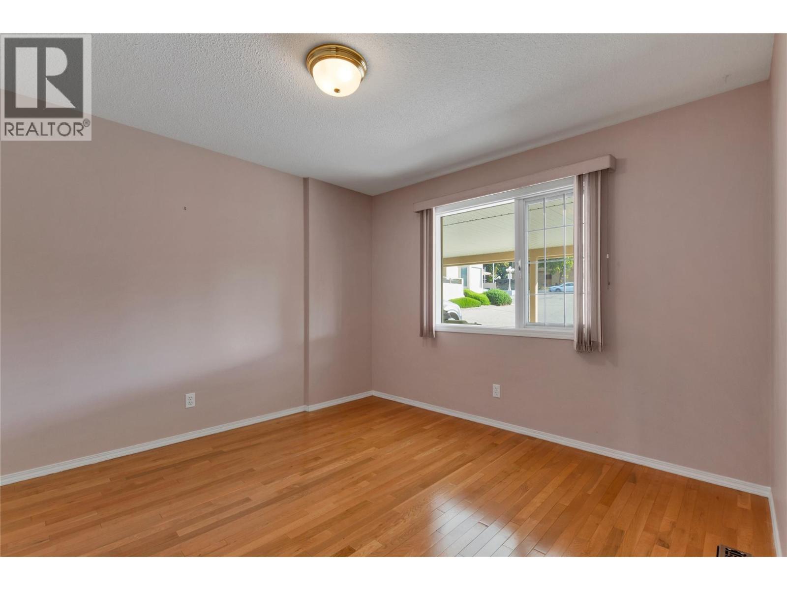 3906 Pleasant Valley Road Unit# 10. Vernon, British Columbia