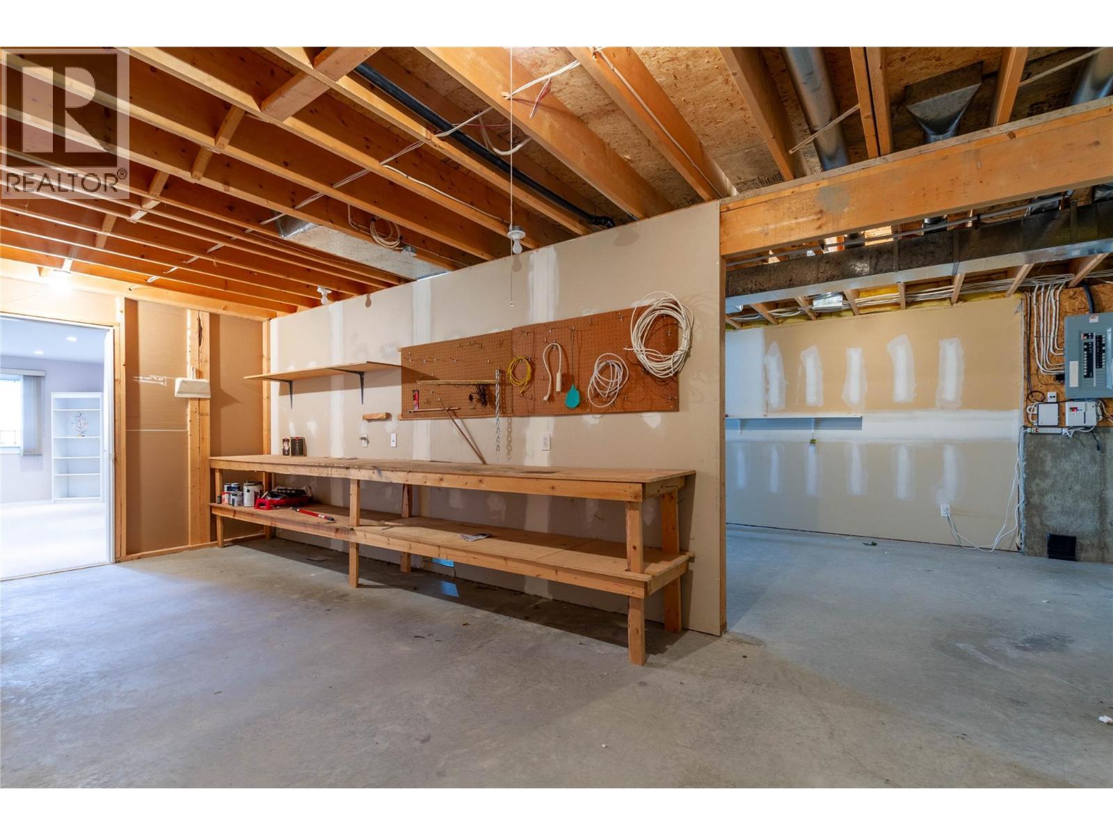 3906 Pleasant Valley Road Unit# 10. Vernon, British Columbia