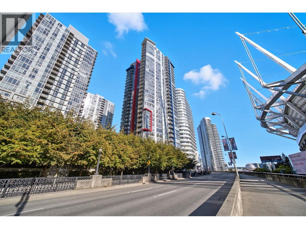 3008 111 W Georgia Street, Vancouver