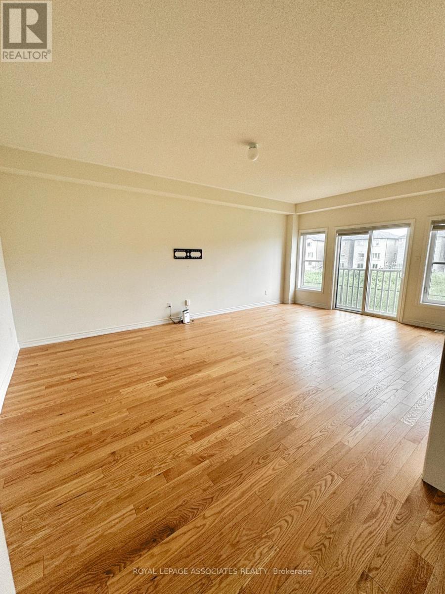 1108 Skyridge Boulevard, Pickering