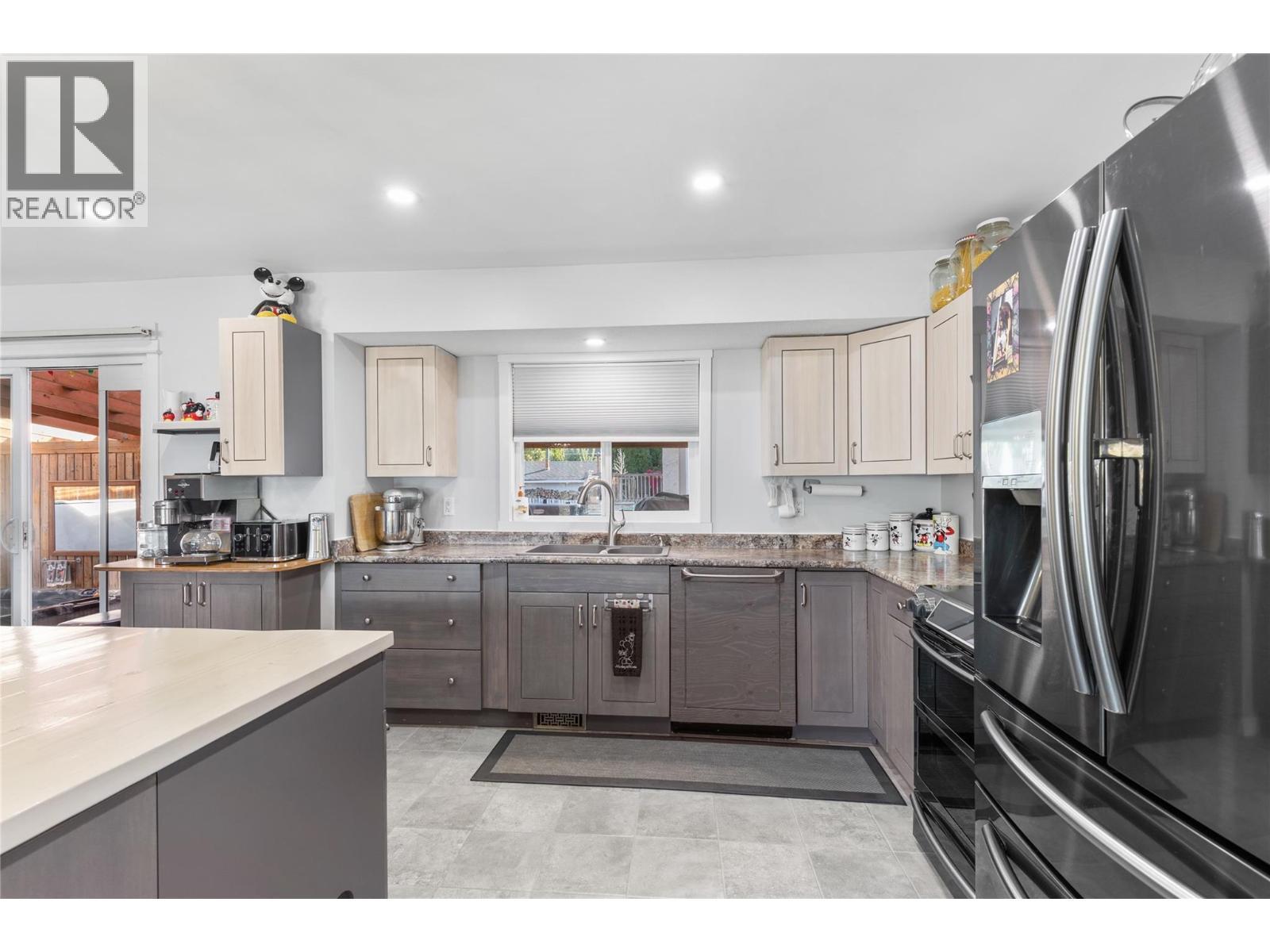 1206 43 Avenue. Vernon, British Columbia