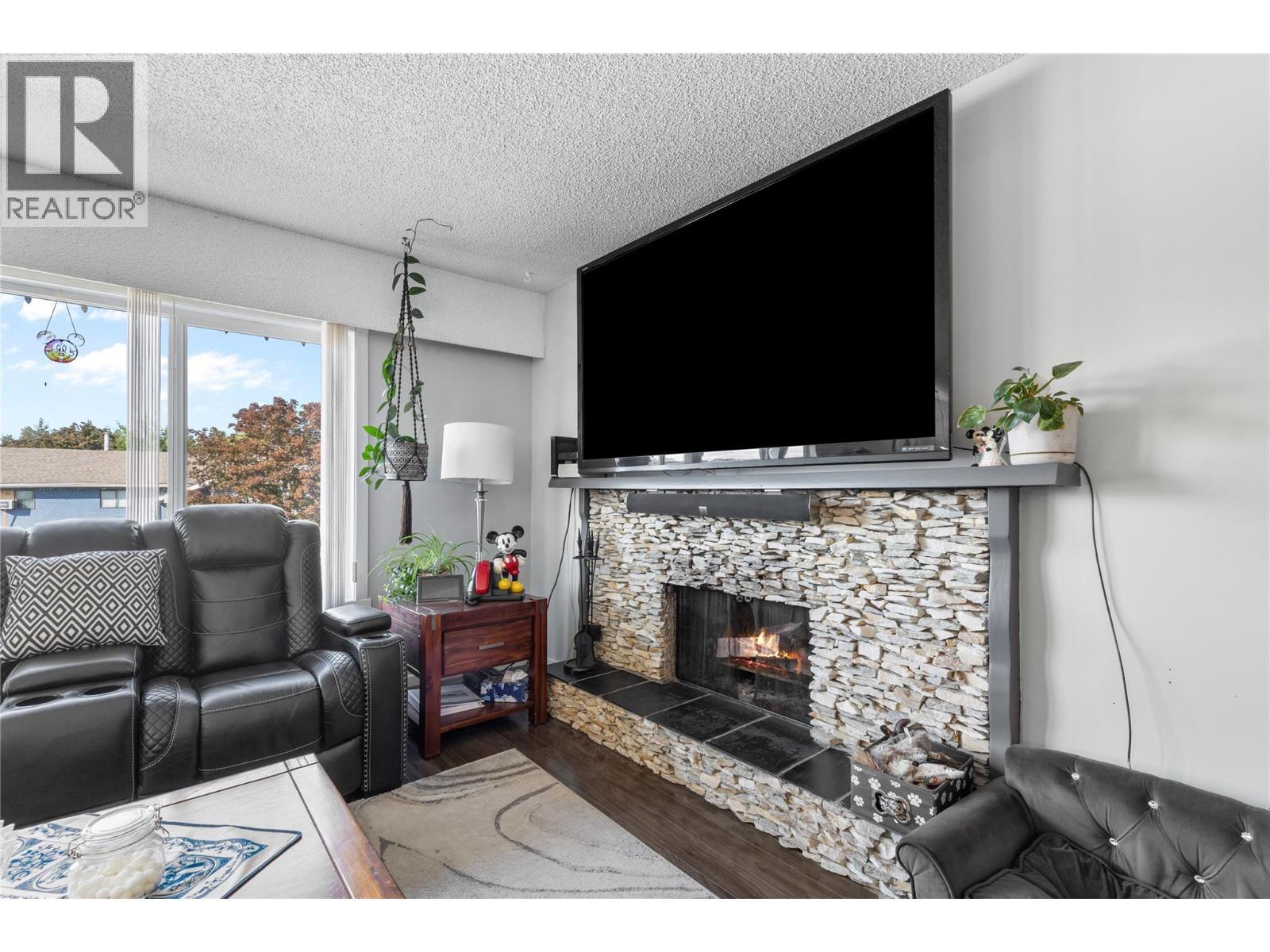 1206 43 Avenue. Vernon, British Columbia