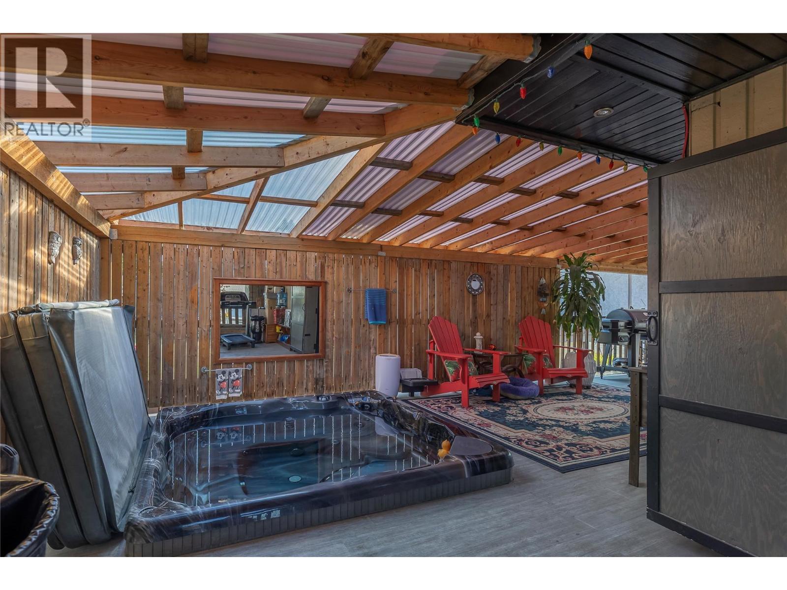 1206 43 Avenue. Vernon, British Columbia