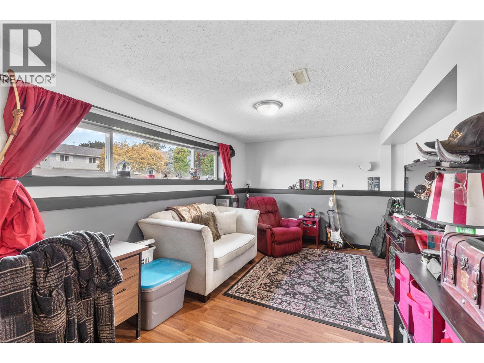 1206 43 Avenue. Vernon, British Columbia