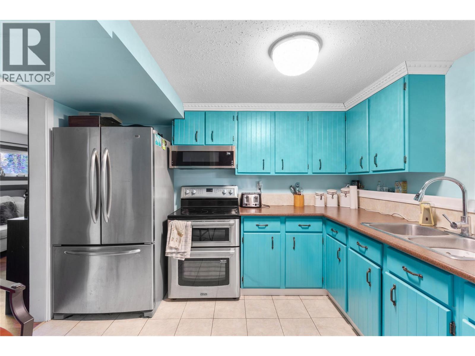 1206 43 Avenue. Vernon, British Columbia