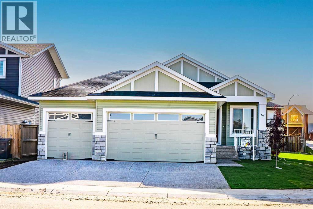52 Lakes Estates Circle, Strathmore