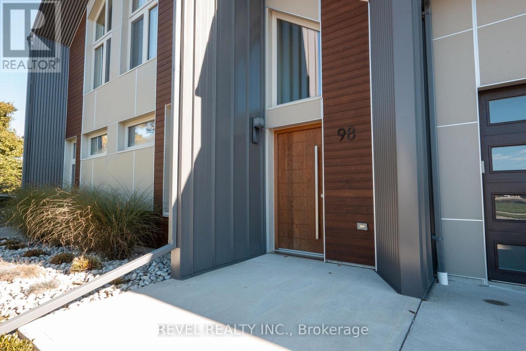 98 Elgin Street, Zorra (embro)