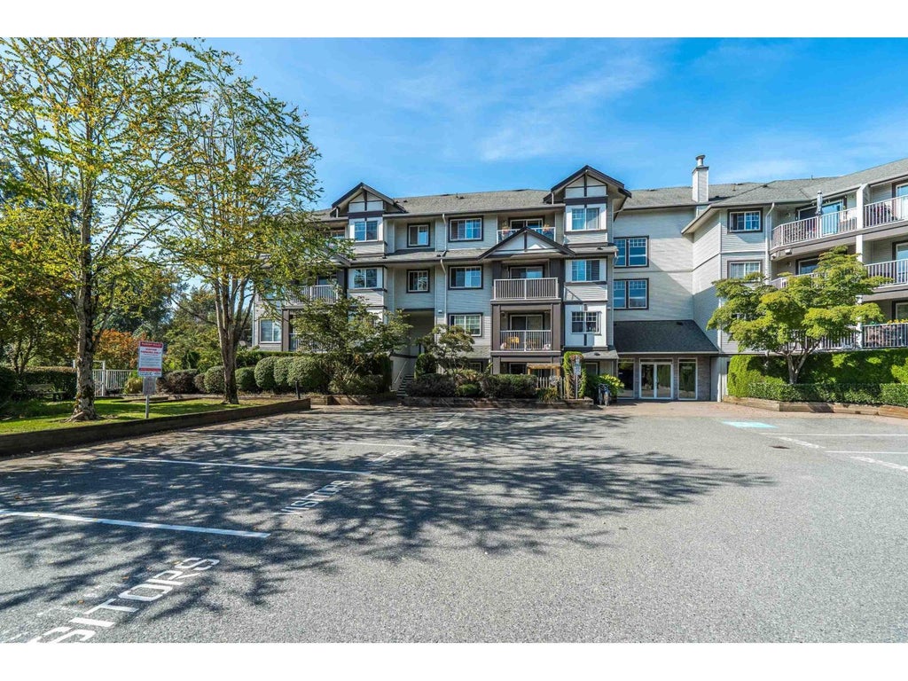 209 19320 65 Avenue, Surrey