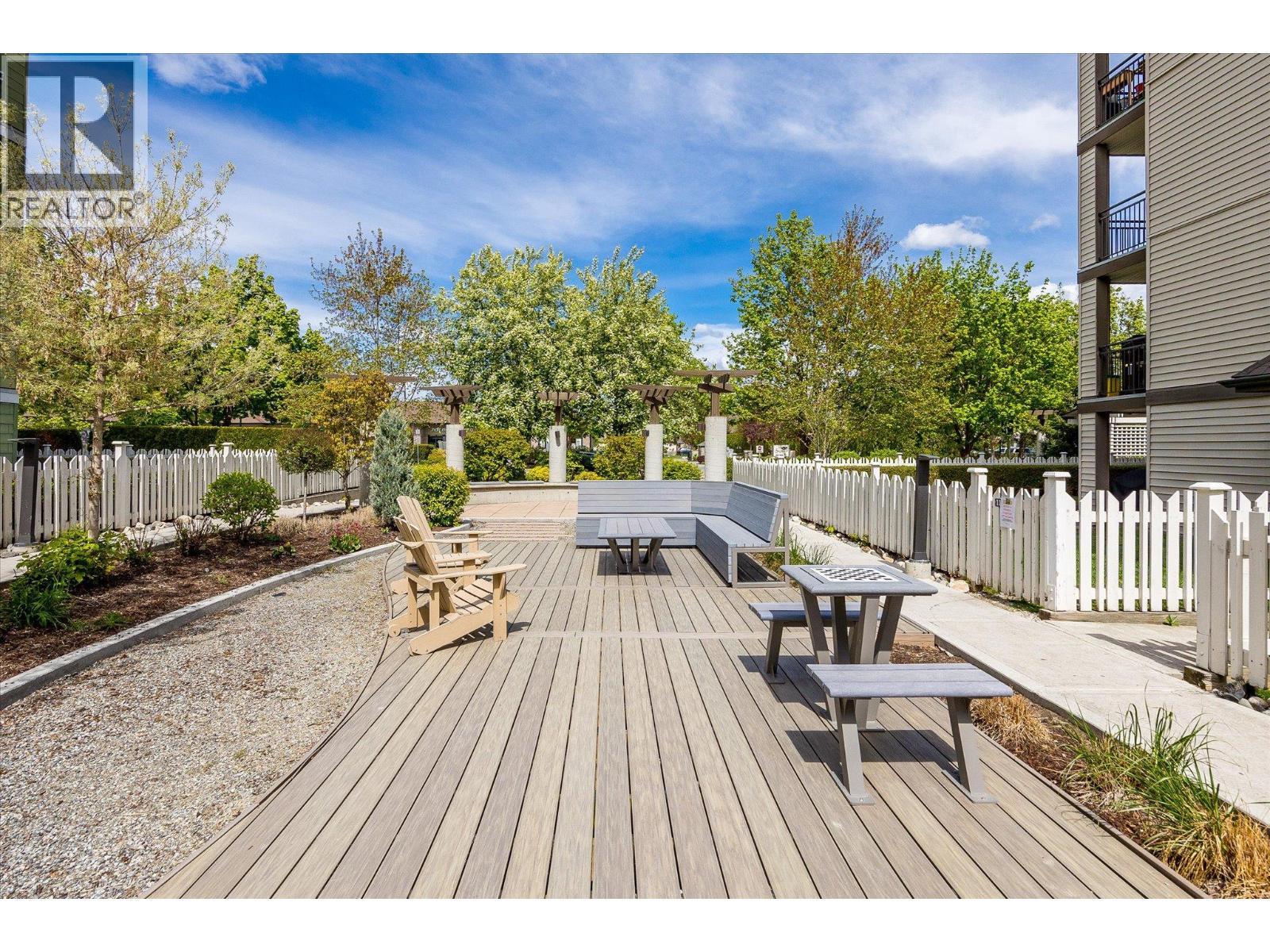 539 Yates Road Unit# 215. Kelowna, British Columbia