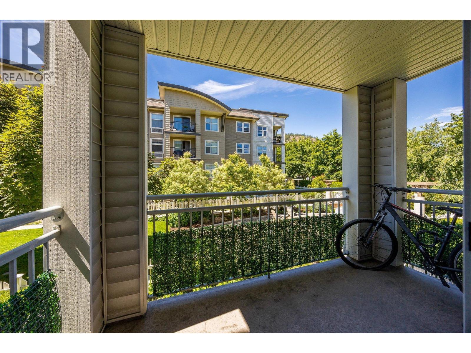539 Yates Road Unit# 215. Kelowna, British Columbia