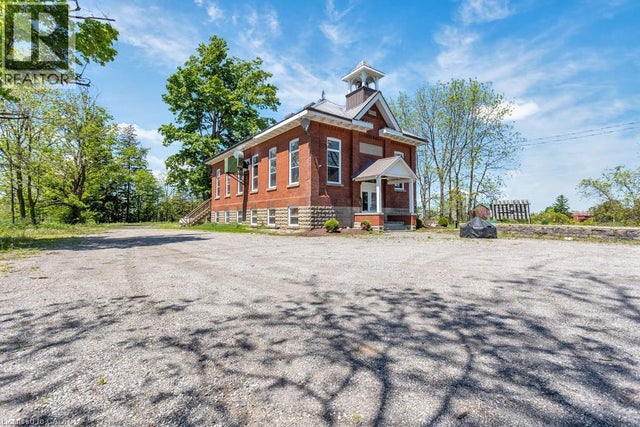 5183 Trussler Road, Ayr