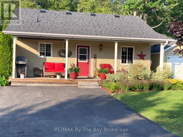 71 Madawaska Trail, Wasaga Beach