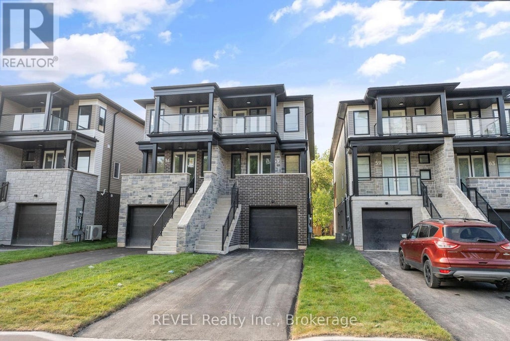 55 Superior Street, Welland (dain City)