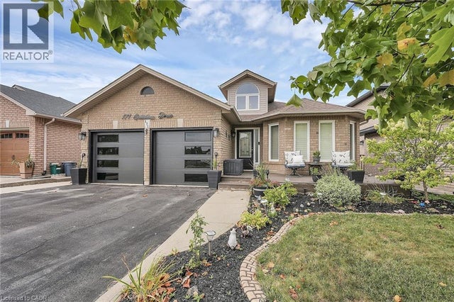 171 Gatestone Drive, Stoney Creek
