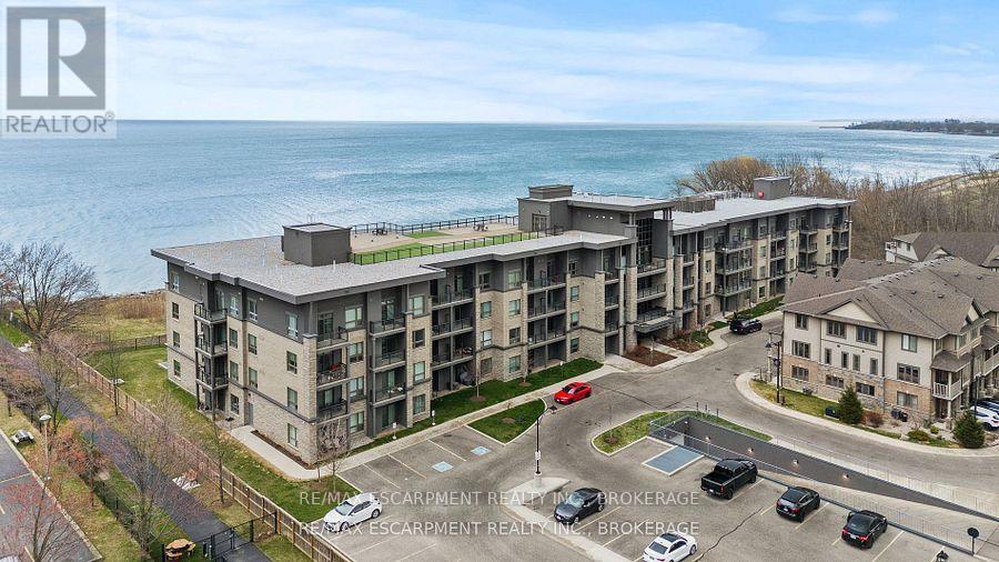 230 - 35 Southshore Crescent, Hamilton (lakeshore)