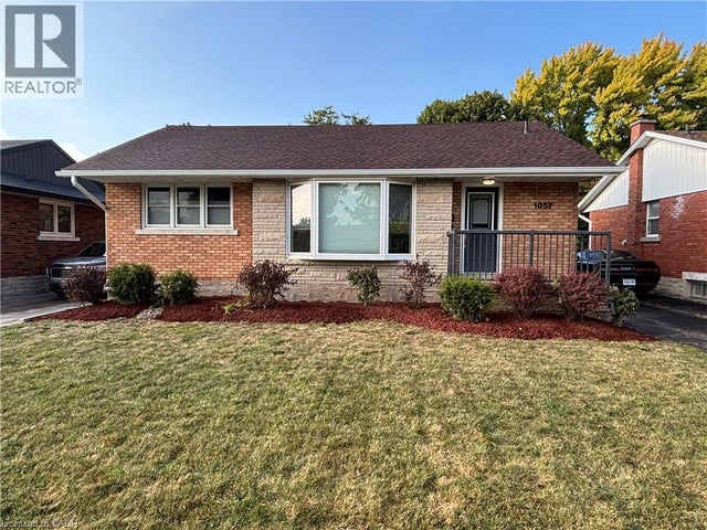 1057 Clare Avenue, Cambridge