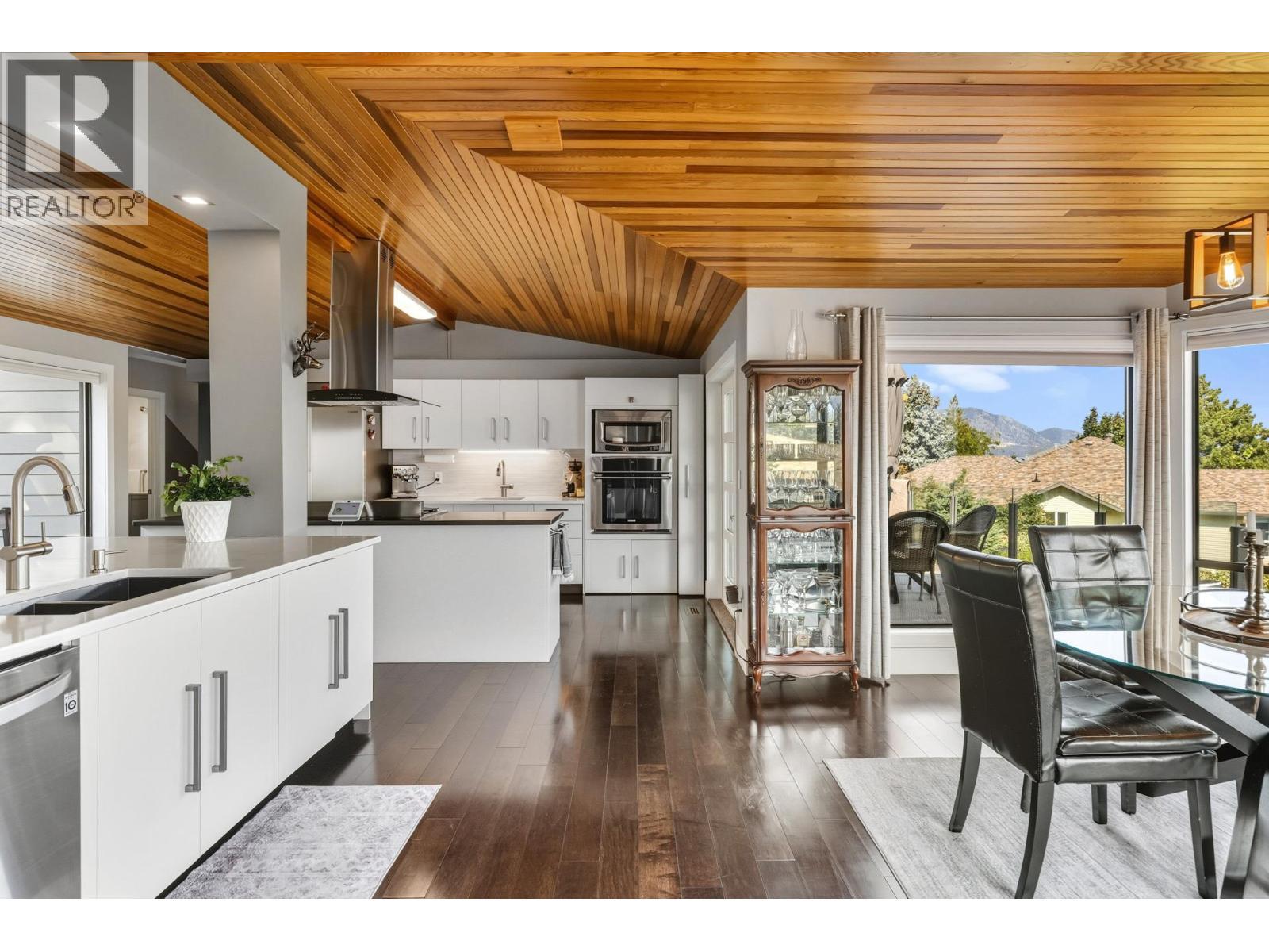 6555 Sherburn Road. Peachland, British Columbia