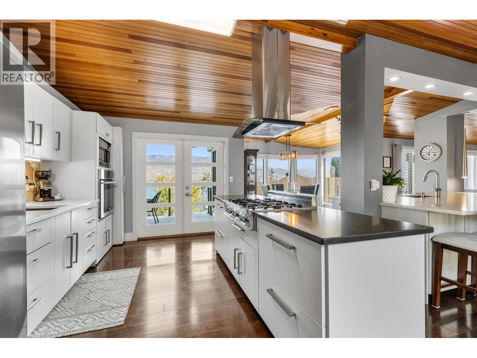 6555 Sherburn Road. Peachland, British Columbia