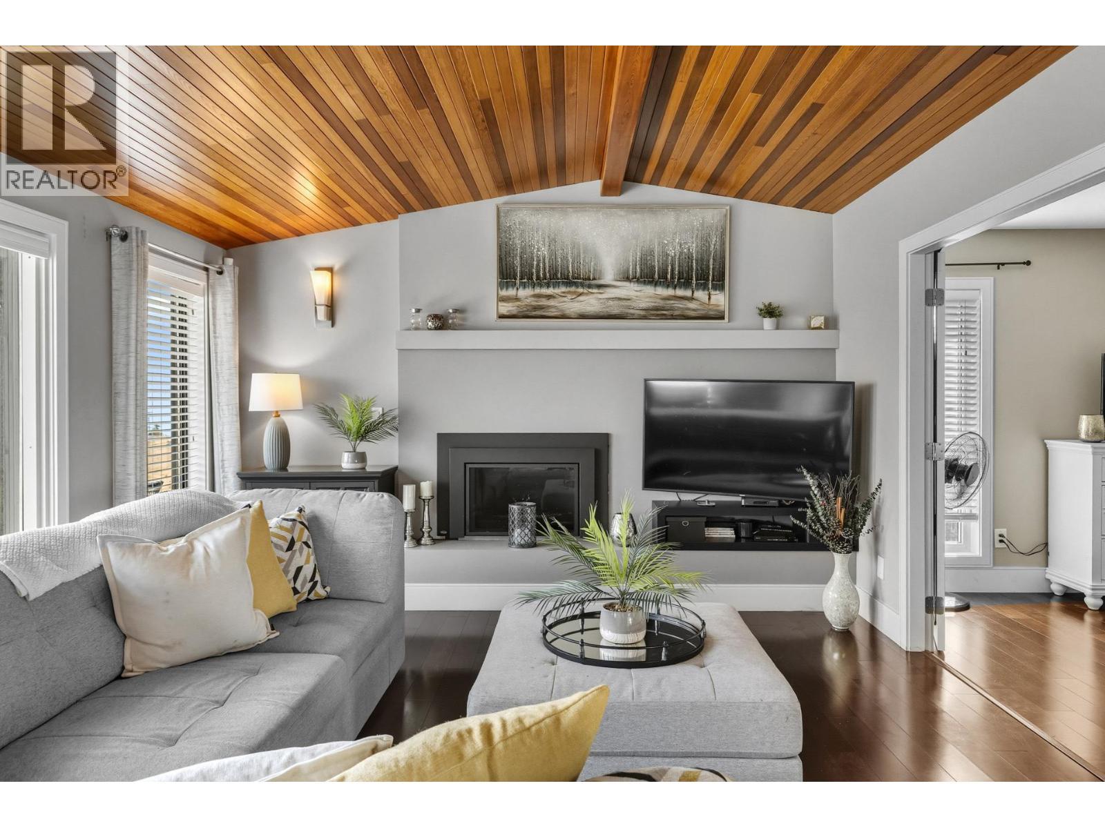 6555 Sherburn Road. Peachland, British Columbia