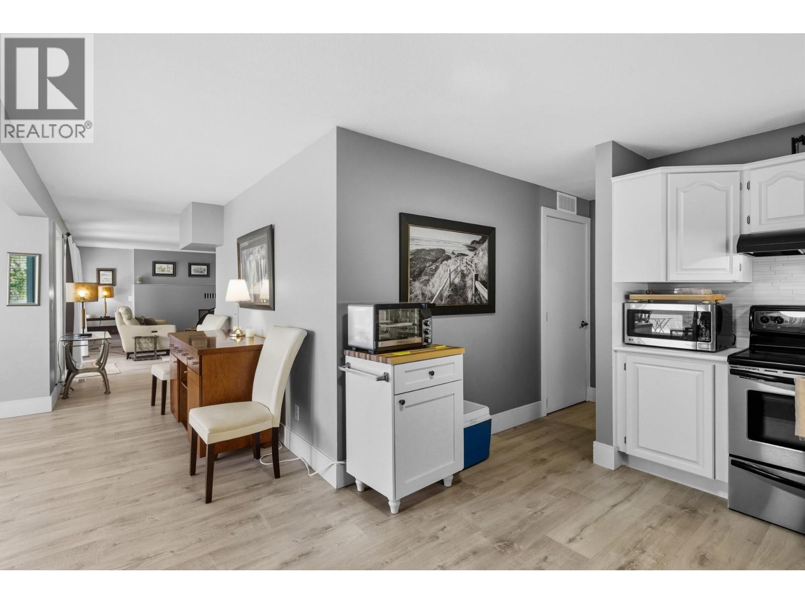 6555 Sherburn Road. Peachland, British Columbia