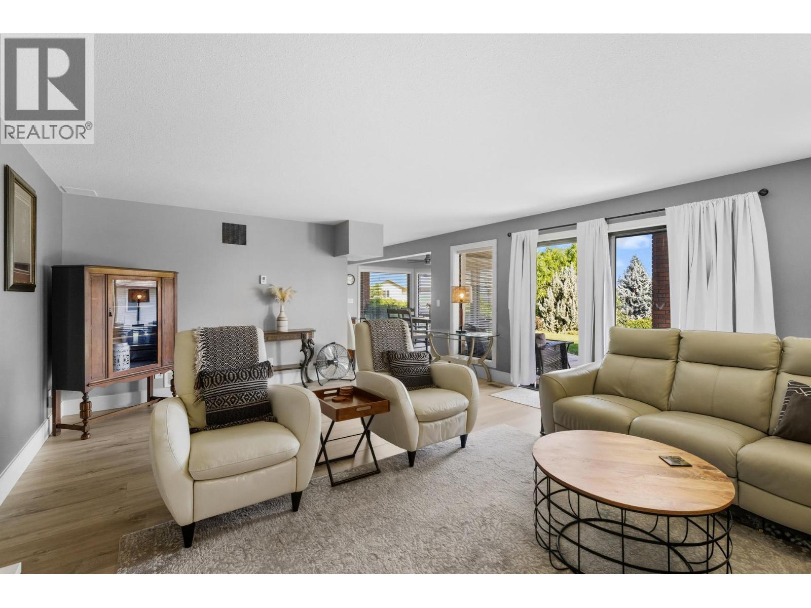 6555 Sherburn Road. Peachland, British Columbia