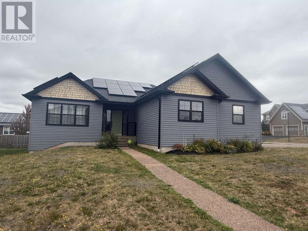 90 Essex Crescent, Charlottetown