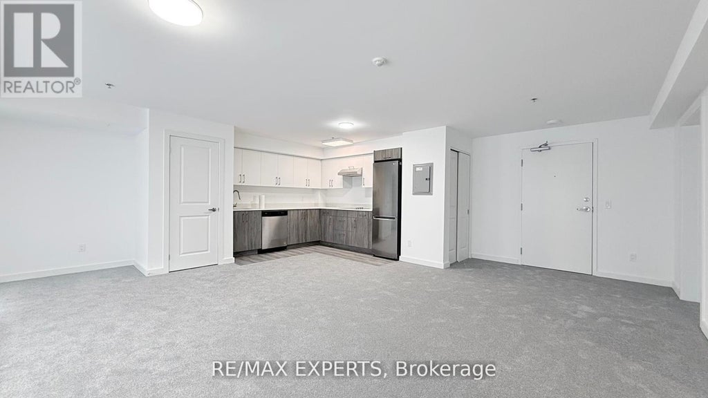 302 - 45 Connaught Avenue, Toronto (greenwood-Coxwell)