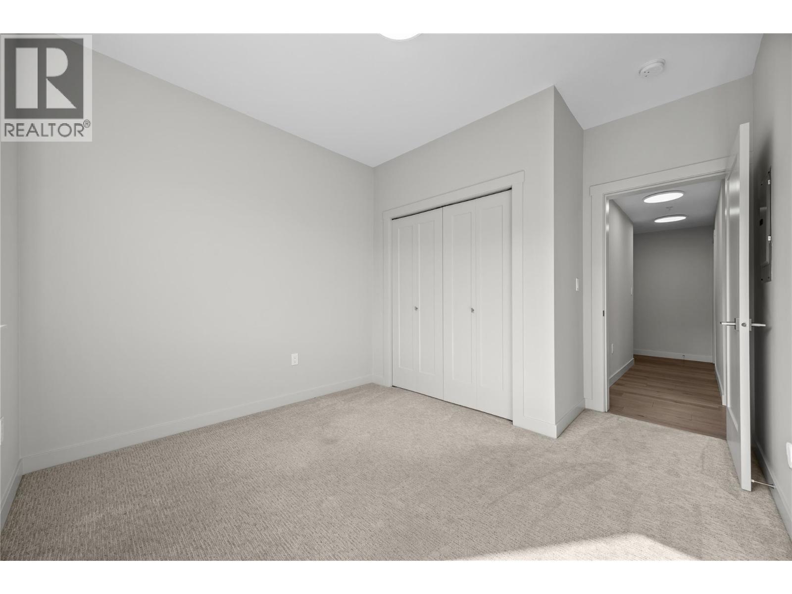 3638 Mission Springs Drive Unit# 301. Kelowna, British Columbia