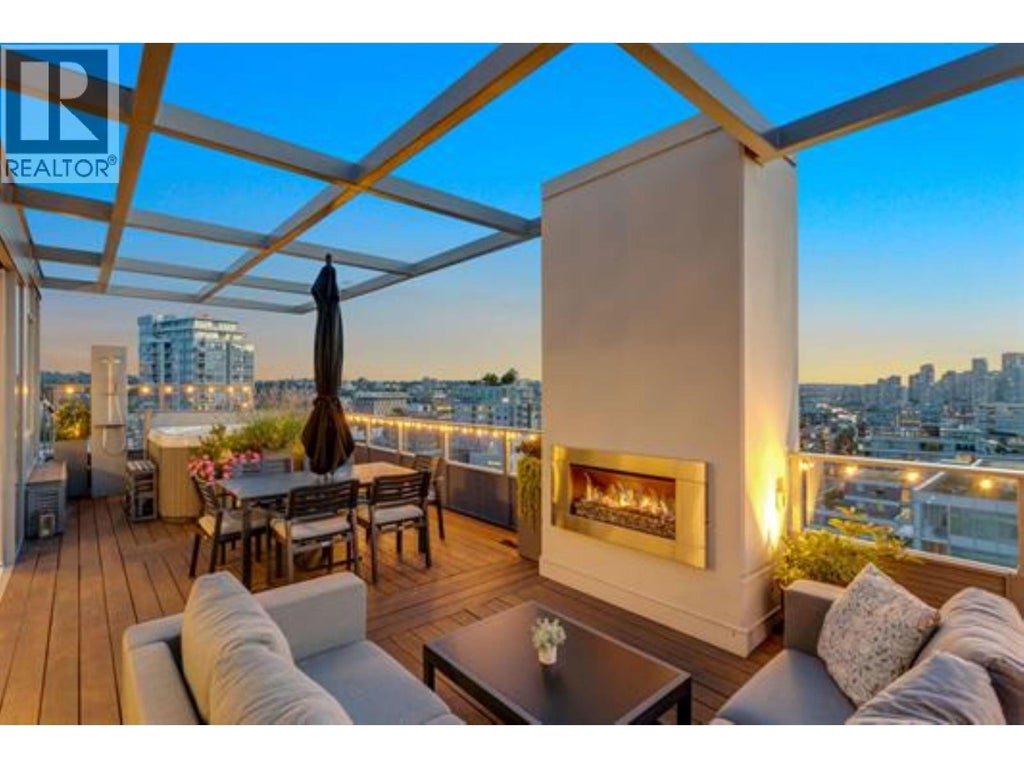 2101 110 Switchmen Street, Vancouver