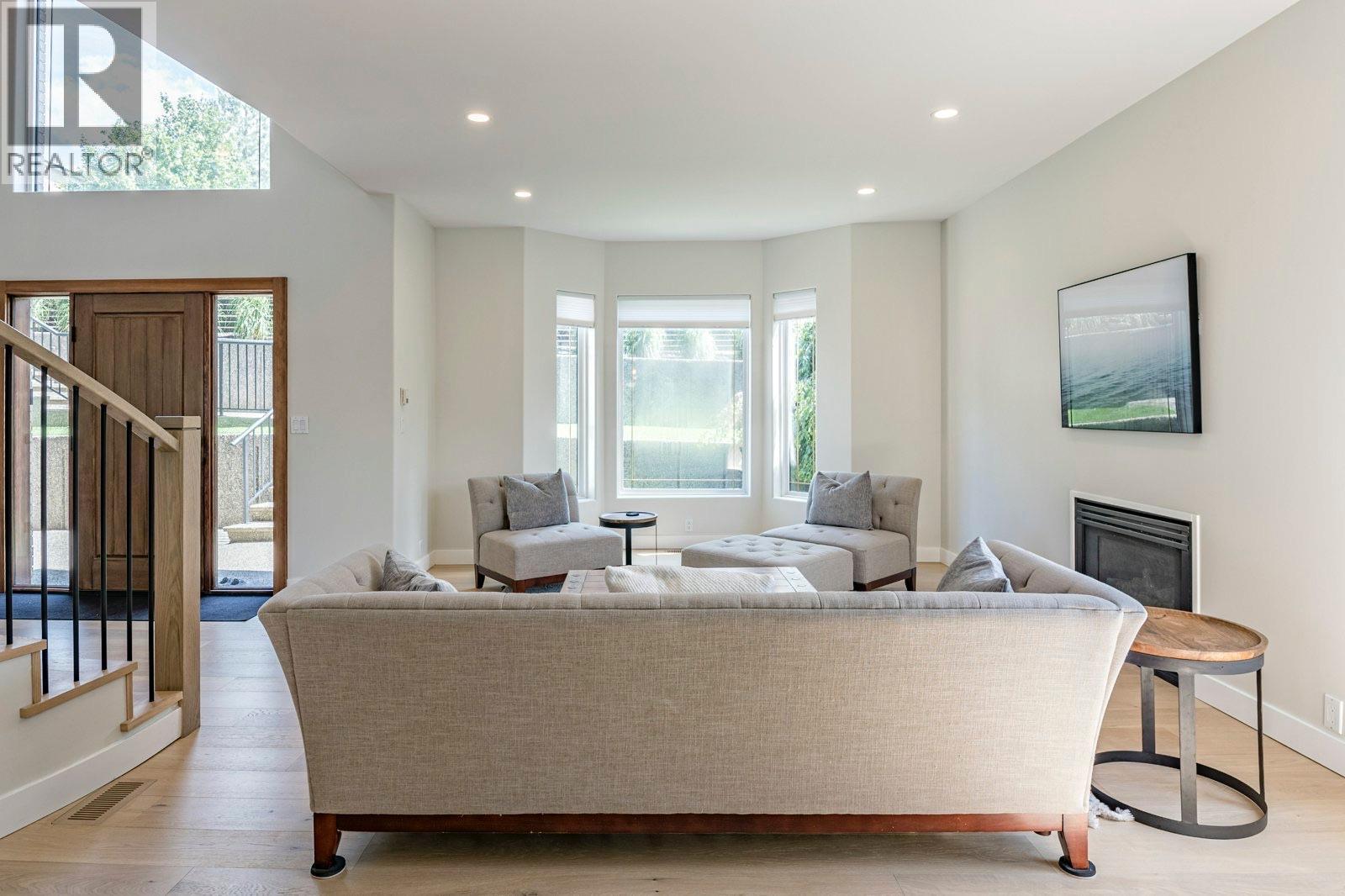 13980 Ponderosa Way. Coldstream, British Columbia