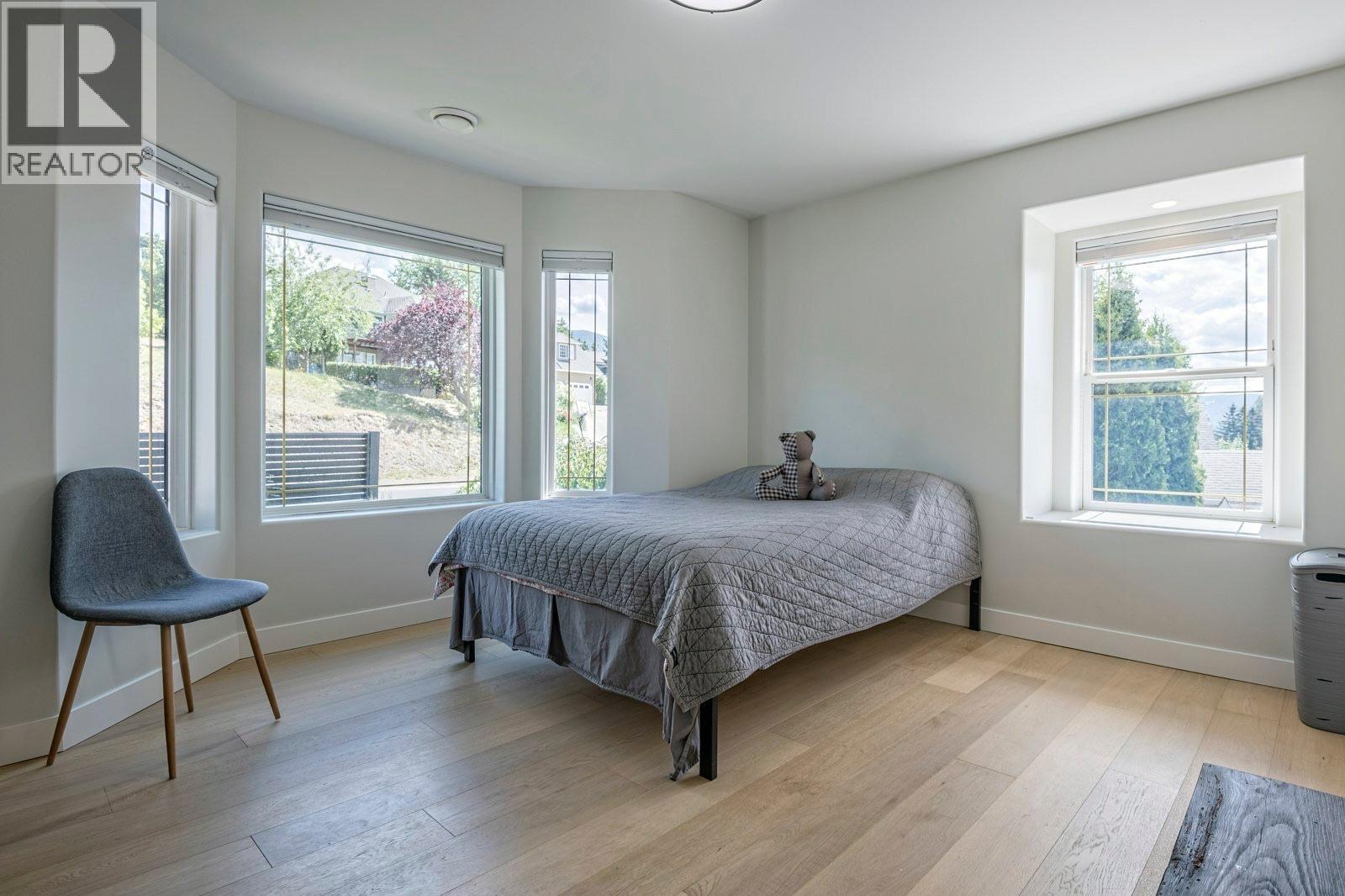 13980 Ponderosa Way. Coldstream, British Columbia