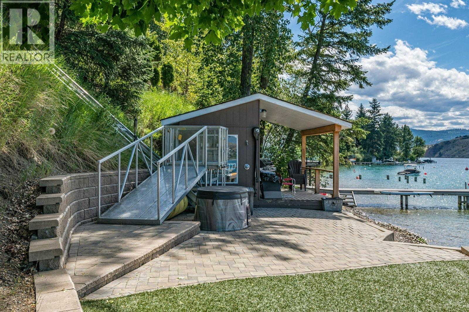 13980 Ponderosa Way. Coldstream, British Columbia