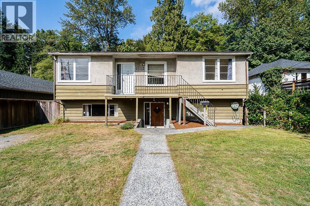 2212 Old Dollarton Road, North Vancouver