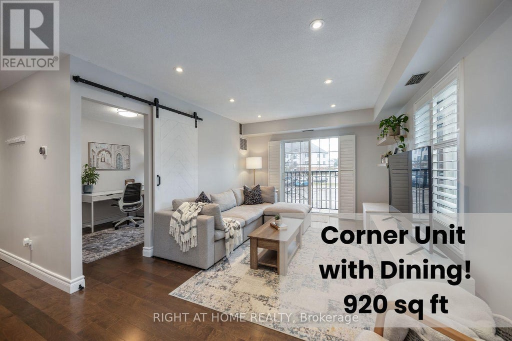 206 - 102 Aspen Springs Drive, Clarington (bowmanville)