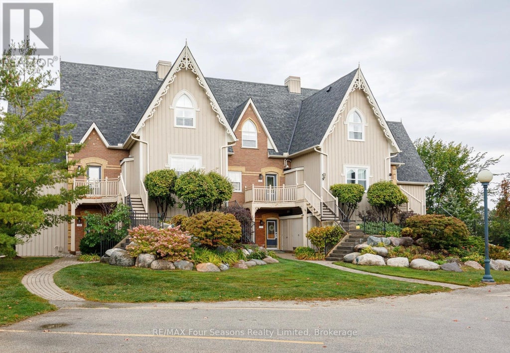 225 - 170 Snowbridge Way N, Blue Mountains