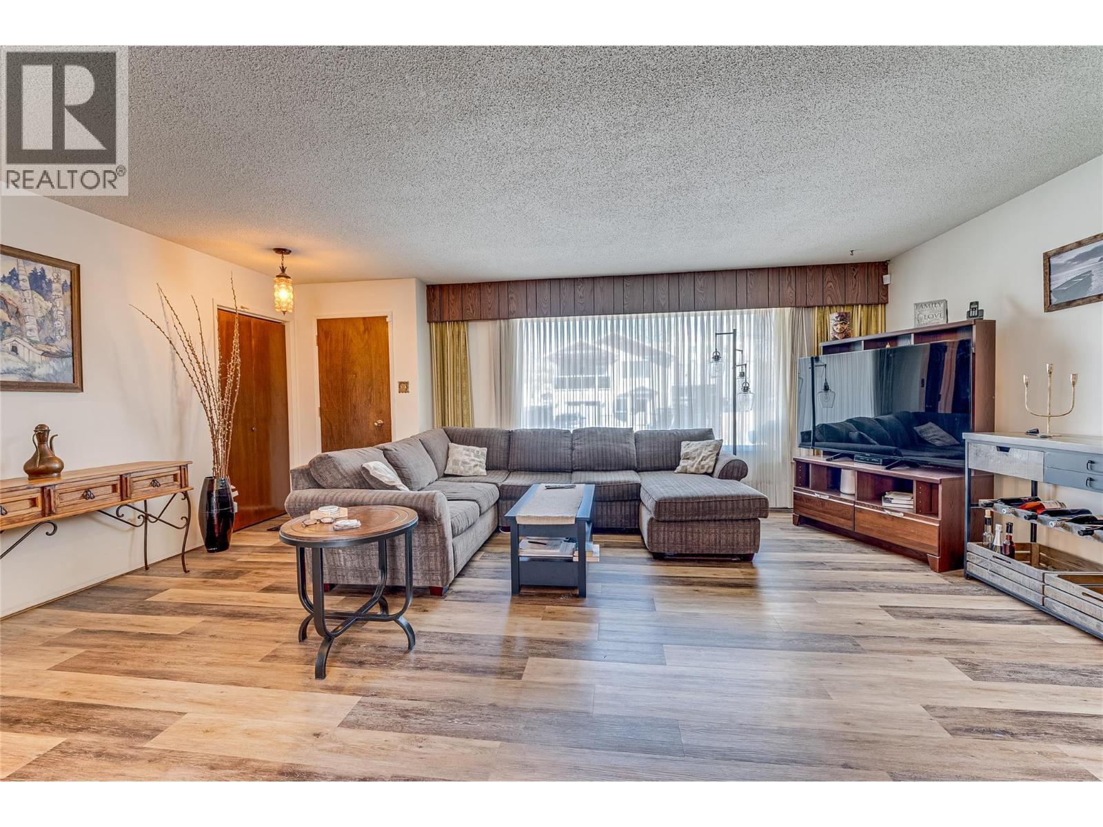 3508 24a Avenue. Vernon, British Columbia